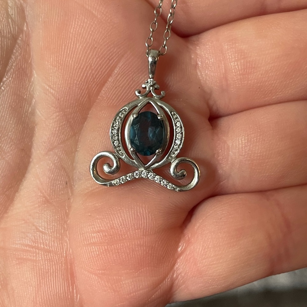 Cinderella carriage Necklace